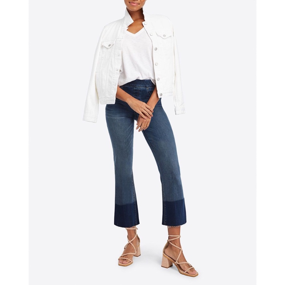 SPANX Cropped Flare High Rise Jeans Straight Leg Raw Hem High Rise, size S